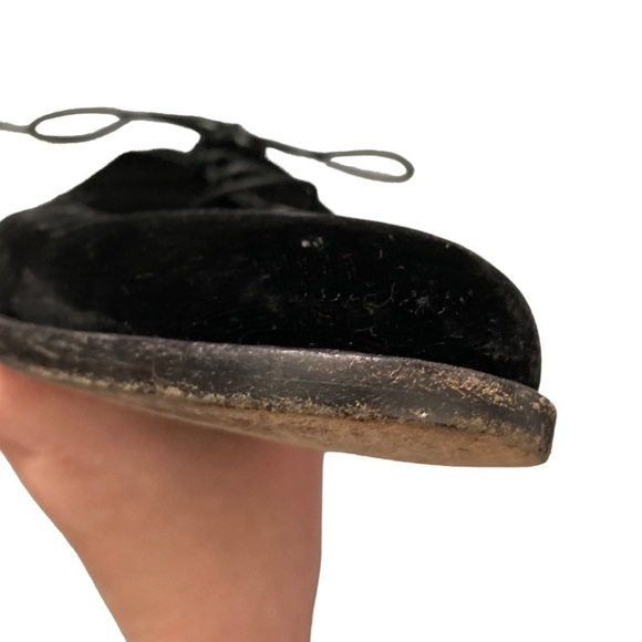 COLE Haan black velvet lace up loafer dress shoes - Picture 10 of 11